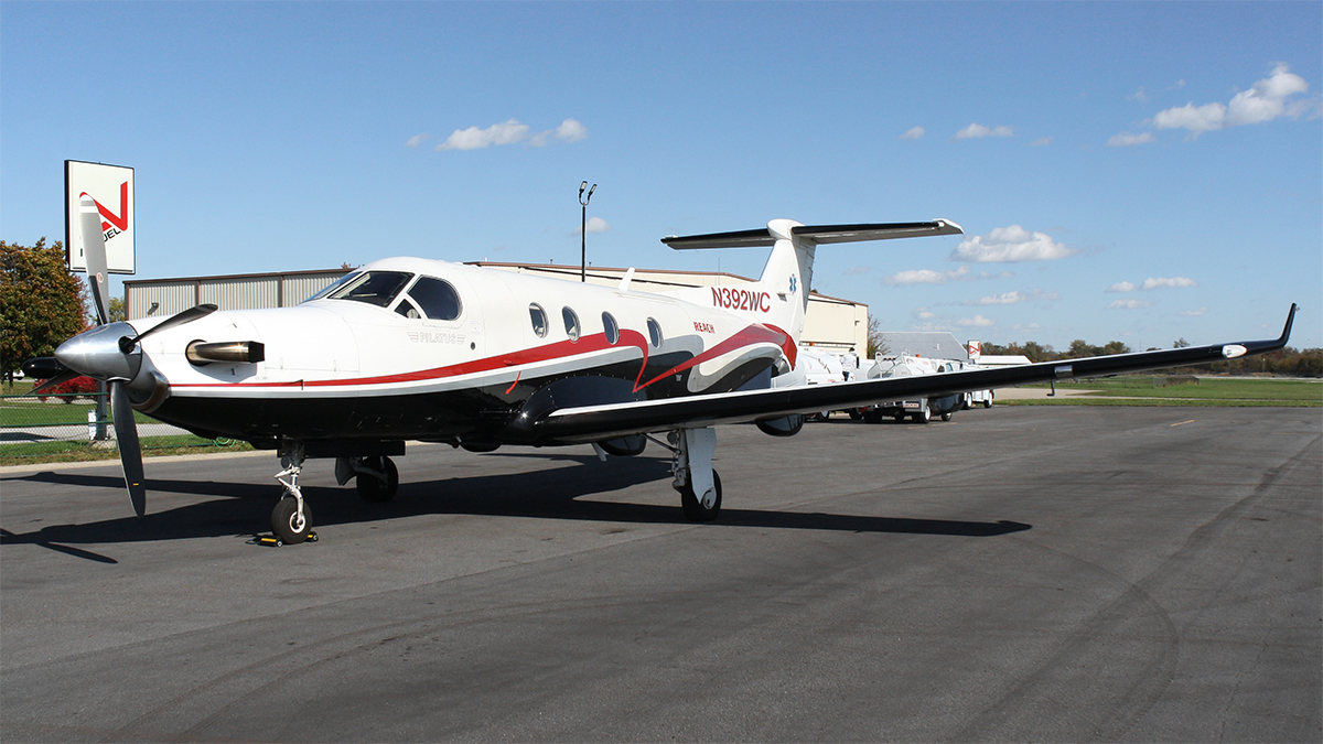 Full size: Guardian Flight Pilatus PC-12 N392WC at Ann Arbor Municipal Airport